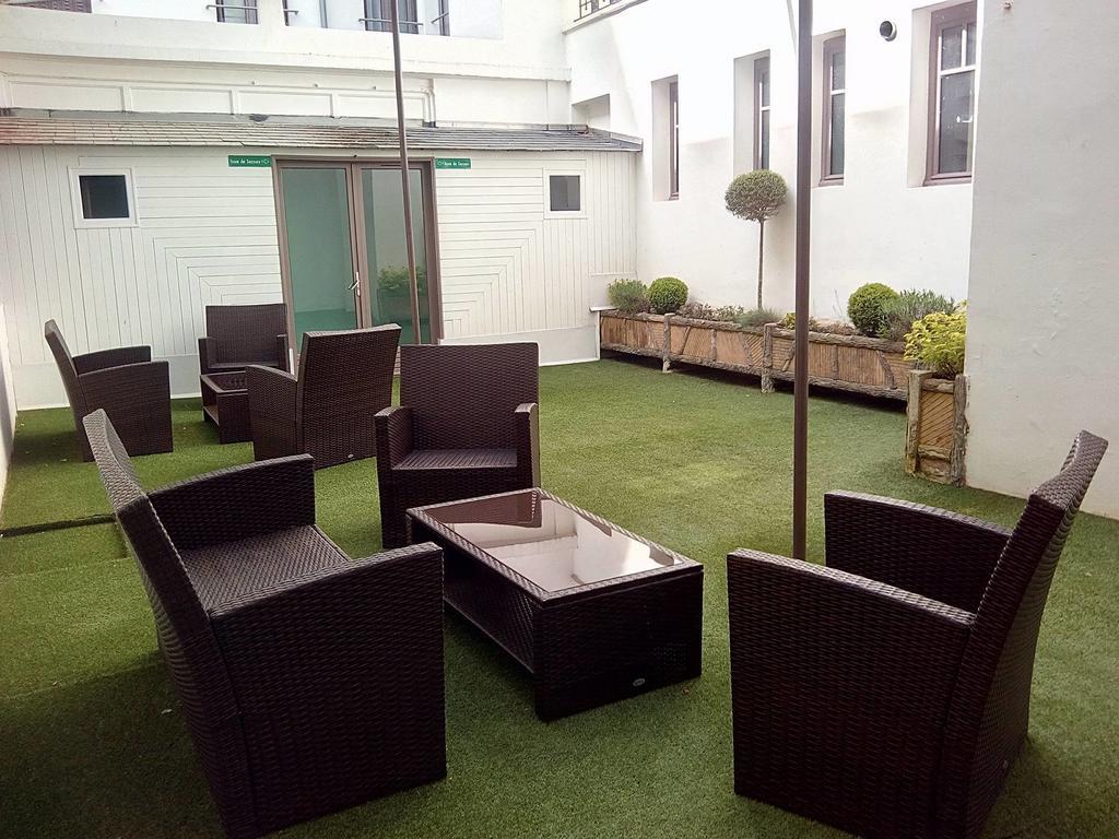 Aparthotel Vichy Residencia Exterior foto